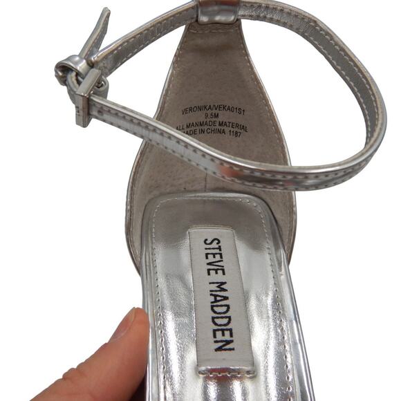 Steve Madden Veronika Platform Block Heels Sandals Metallic Silver Size 9.5 - Picture 4 of 7